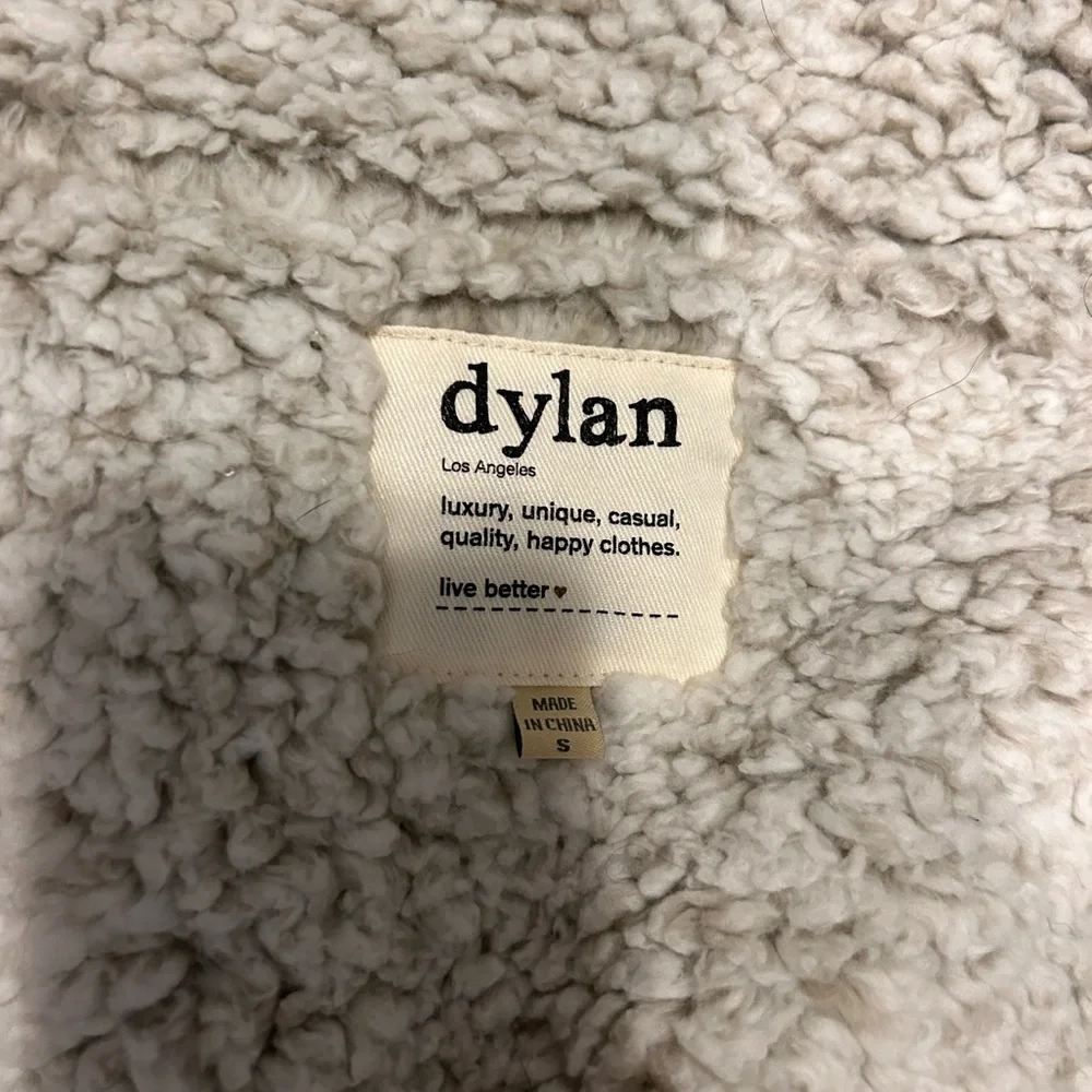 Super soft! - Picture 3 of 4